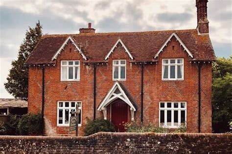 Brockenhurst bed and breakfast  Whatever you are looking for,
